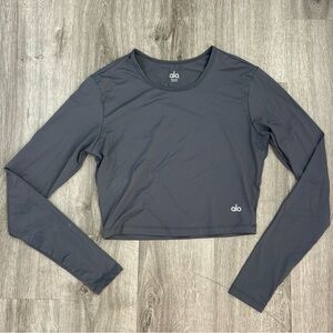 Alo Yoga Gray Longsleeve Cropped Workout Top Compression Thin Sweat Wicking S